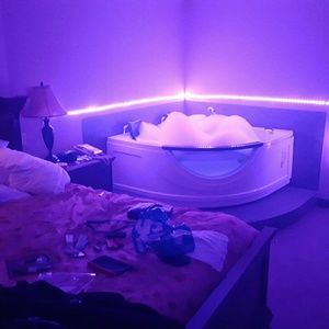 Meet your Posher, Syari